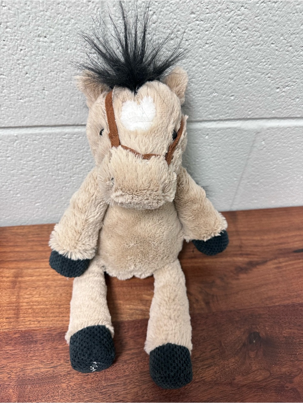 Scentsy buddy Peyton the Pony Beige Horse Stuffed Animal